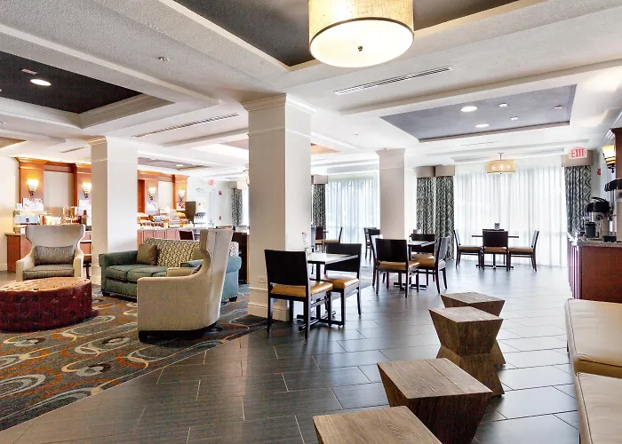 Holiday Inn Express Hotel & Suites Arcadia